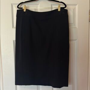 Elegant Talbots Navy Women's Skirt 16
